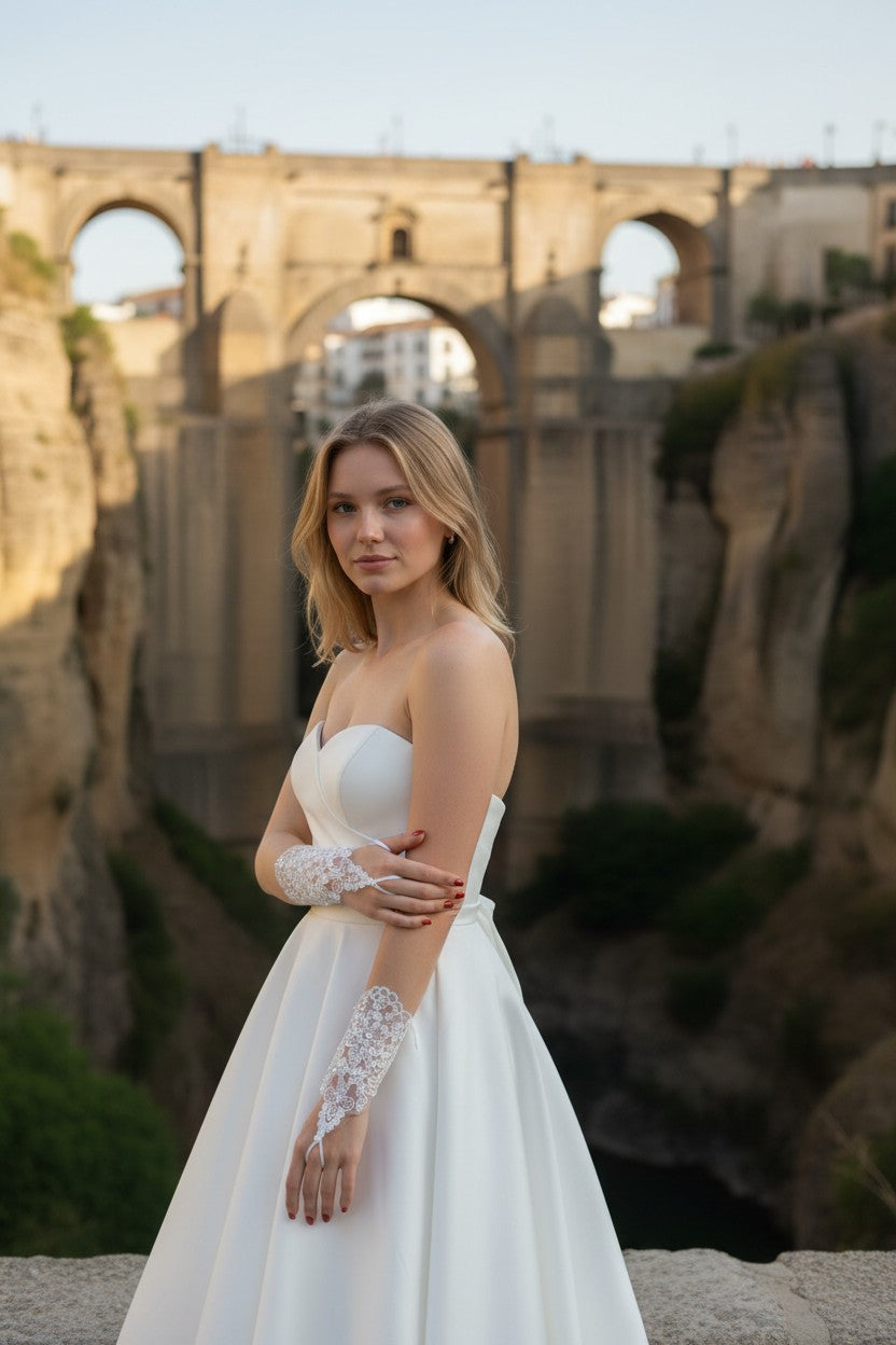 Pearl Tulle Bridal Gloves — Short