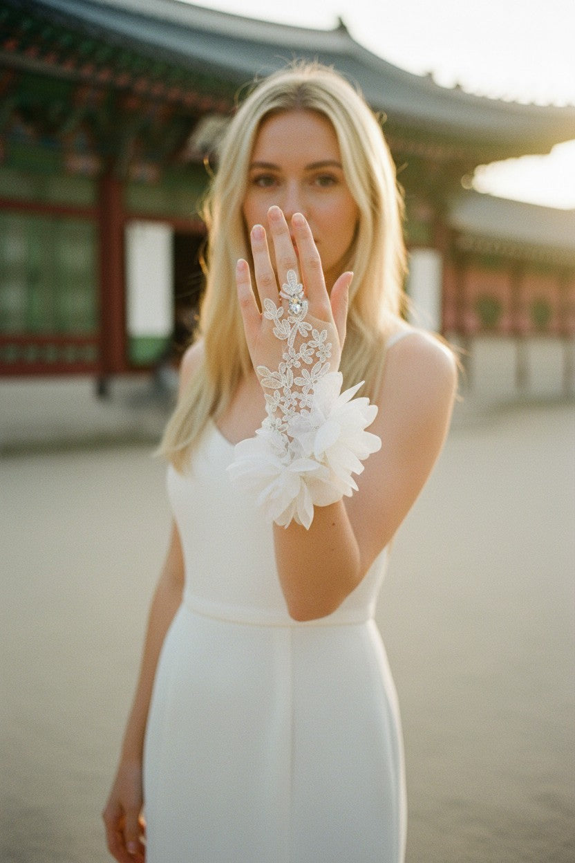 Lace Bridal Gloves