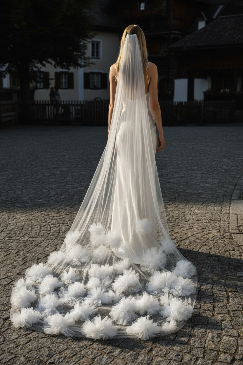 Appliqué Tulle Wedding Veil — Cathedral, 15 Colours